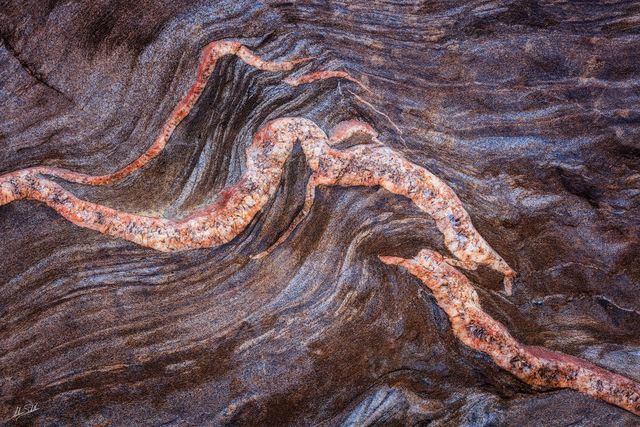 Pink Granite in Vishnu Schist