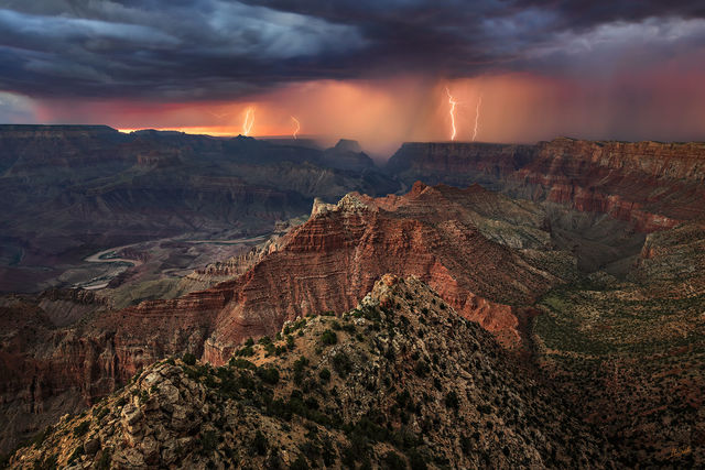 Thunder over the Confluence