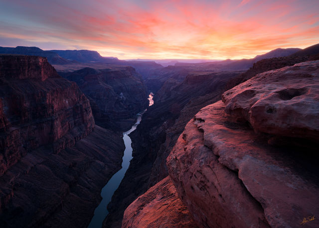 Vanishing West