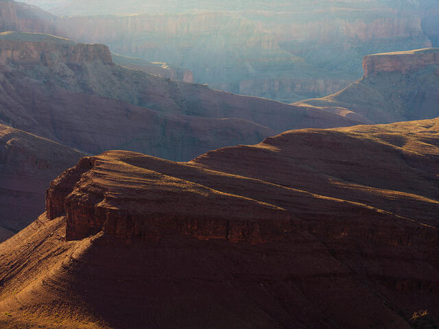 Light Play Across Unkar